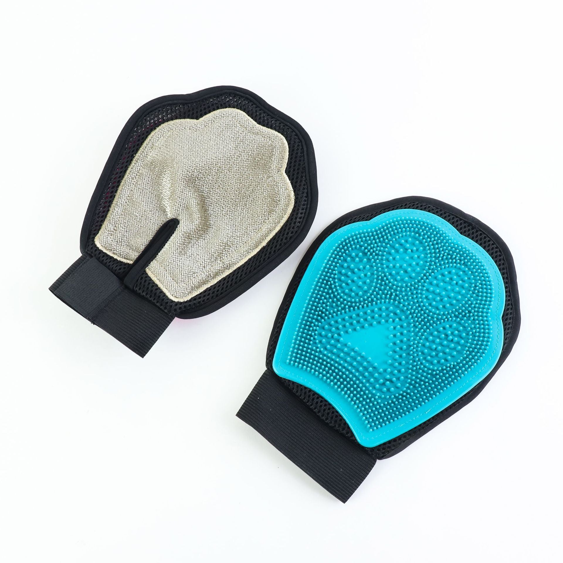 Gentle Pet Bath Glove – Easy Grooming, Happy Clean Pets