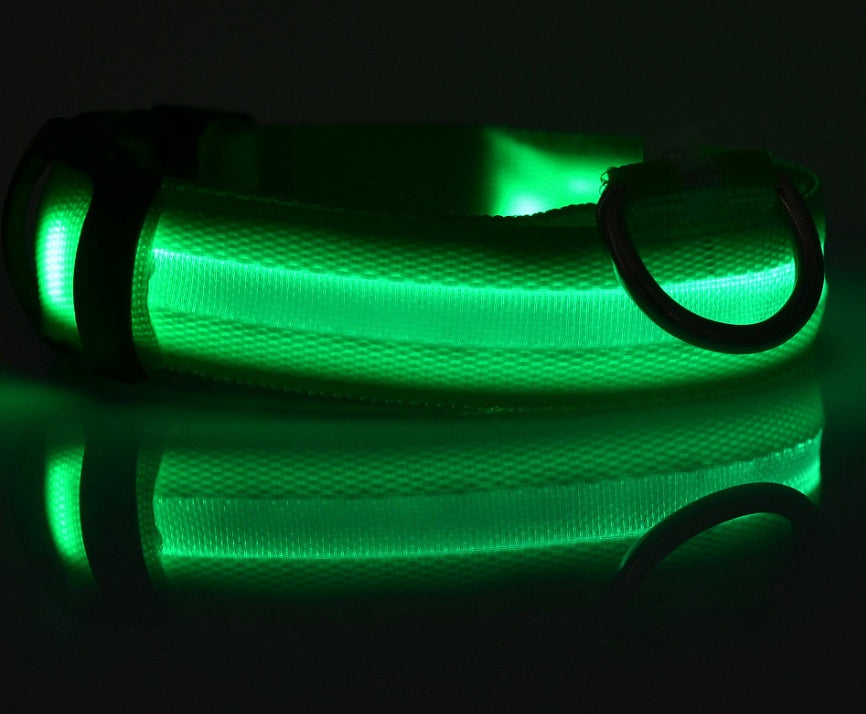 LED Pet Collar – Glow in Dark Safety for Dogs