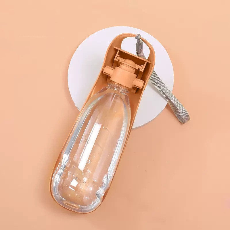 Foldable Pet Water Bottle – Easy Drinking for Dogs on Walks